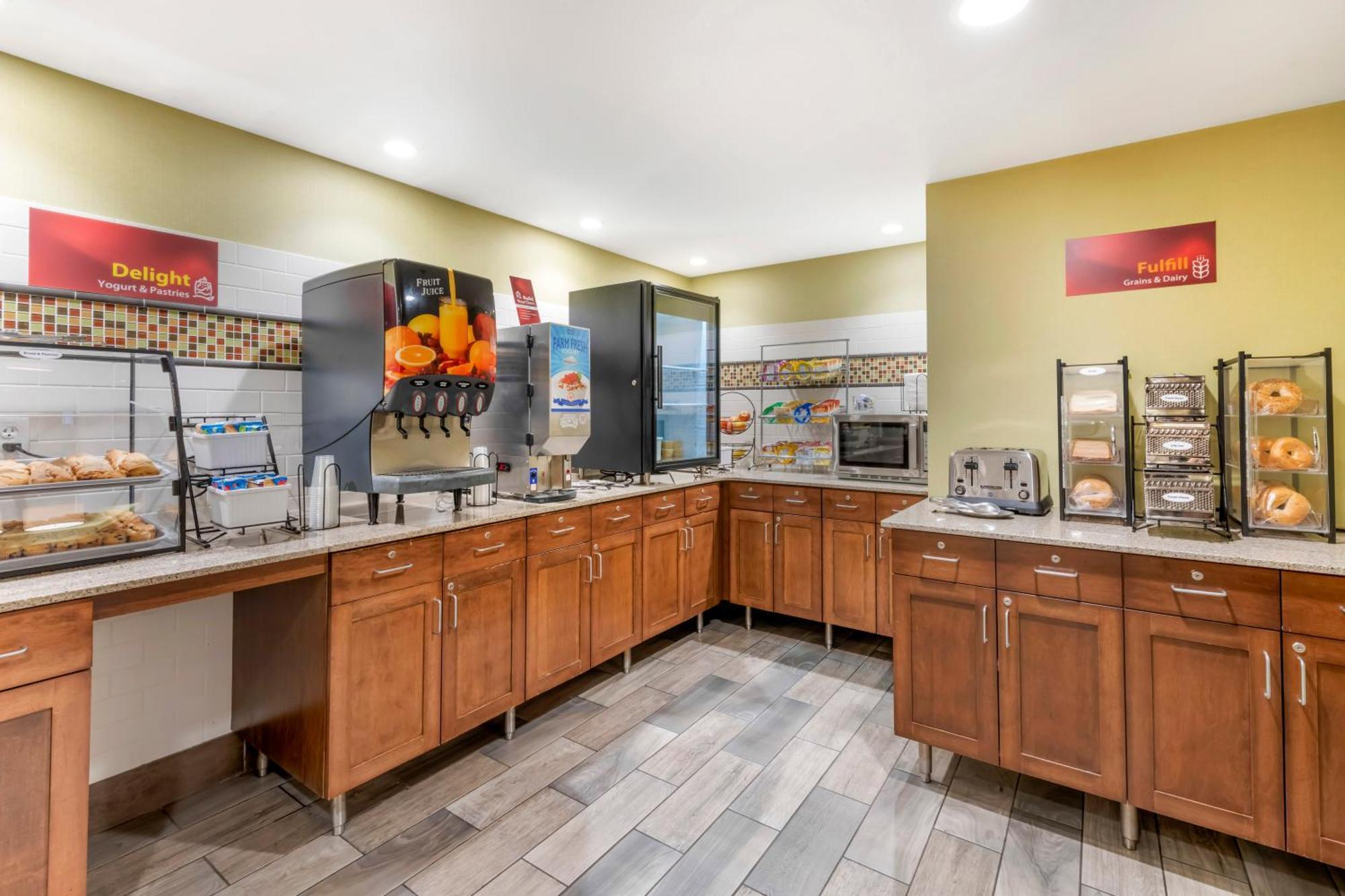 Best Western Plus New Ulm Exterior photo