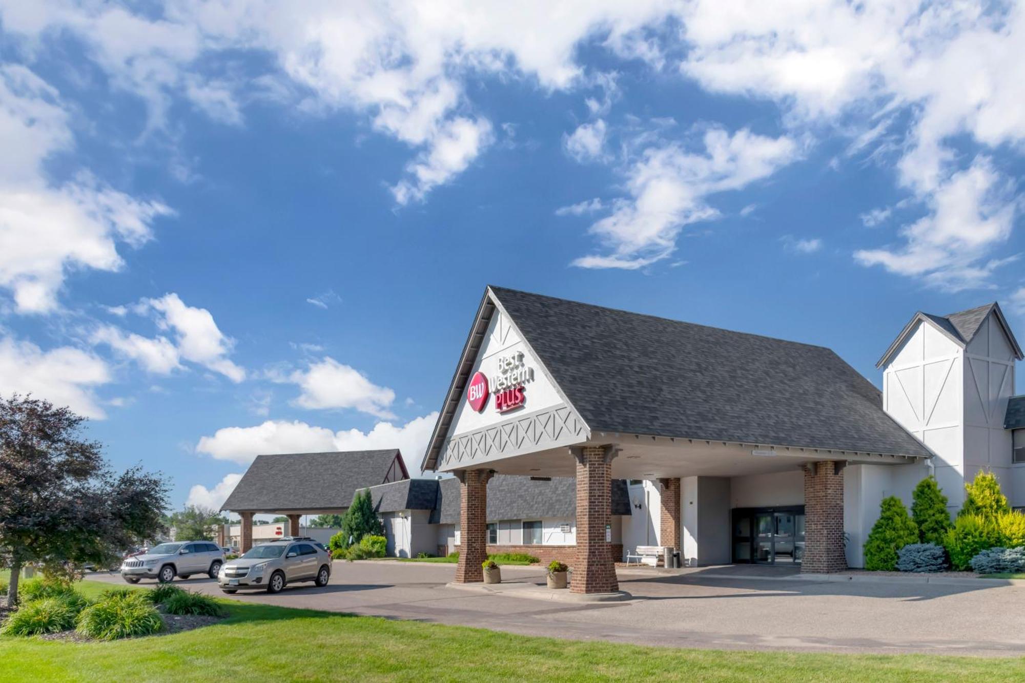 Best Western Plus New Ulm Exterior photo